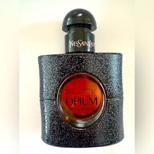 Yves Saint Laurent, Black Opium perfume